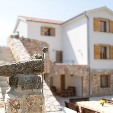 Villa Nadia
